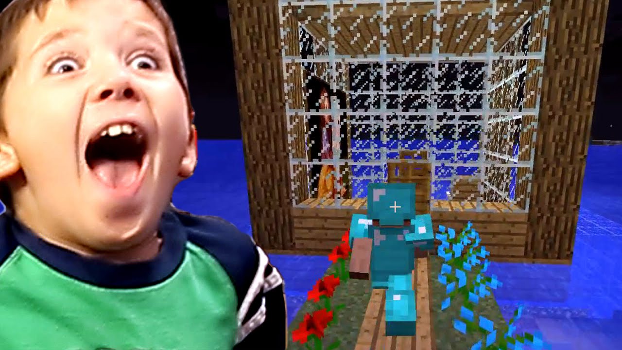 Minecraft-with-8-Year-Old-Jacob-GLASS-HOUSE-ON-WATER